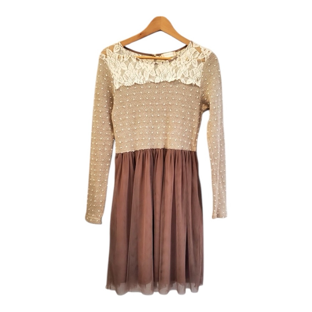 Altar’d State Tan Cream Long Sleeve Tulle Dress size Small